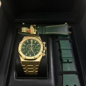 Audemars Piguet 41 mm Royal Oak Selfwinding Chronograph (Reference # 26331BA.OO.1220BA.02)