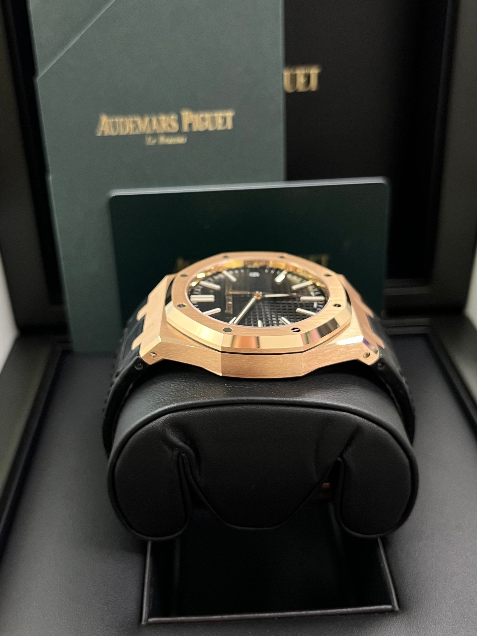 Audemars Piguet Royal Oak 41mm Rose Gold Black Dial 15510OR.OO.D002CR.02 - Image 6