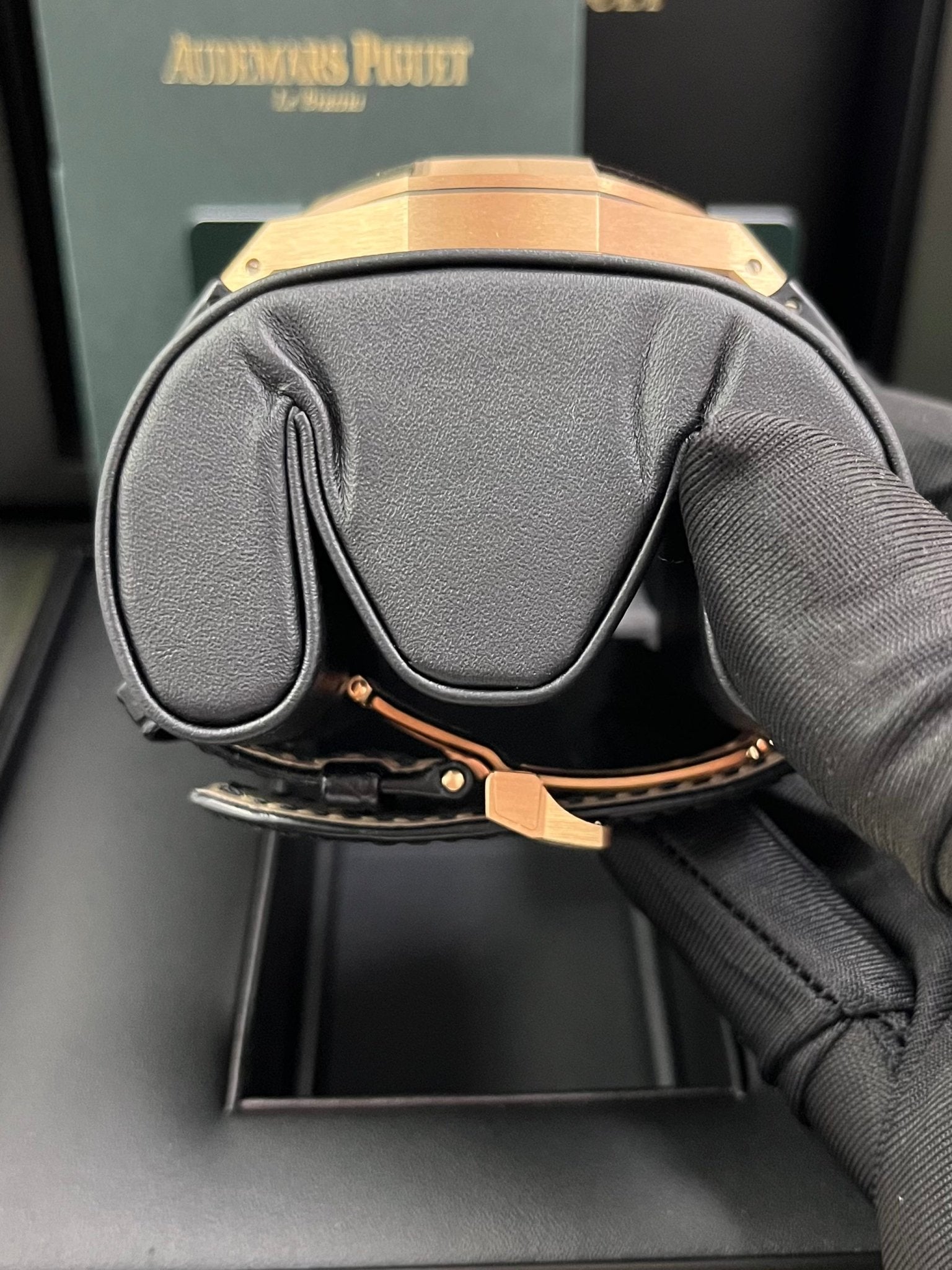 Audemars Piguet Royal Oak 41mm Rose Gold Black Dial 15510OR.OO.D002CR.02 - Image 11