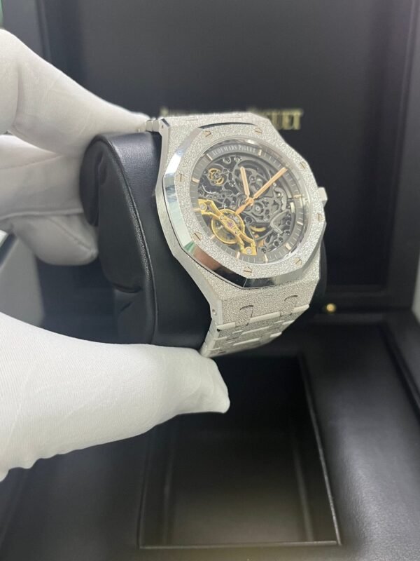 audemars-piguet-royal-oak-double-balance-wheel-frosted-gold-reference-15407bcgg1224bc01-216638.jpg Audemars Piguet Royal Oak Double Balance Wheel Frosted Gold (Reference # 15407BC.GG.1224BC.01)
