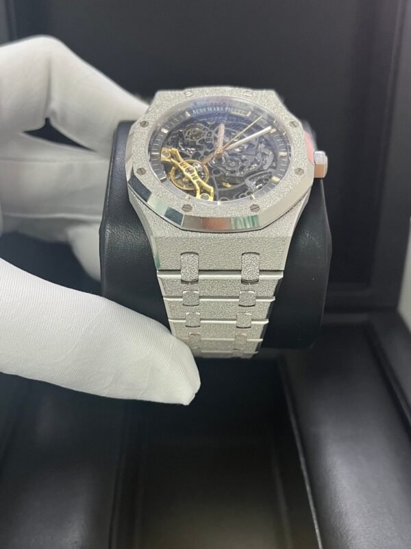 audemars-piguet-royal-oak-double-balance-wheel-frosted-gold-reference-15407bcgg1224bc01-338655.jpg Audemars Piguet Royal Oak Double Balance Wheel Frosted Gold (Reference # 15407BC.GG.1224BC.01)