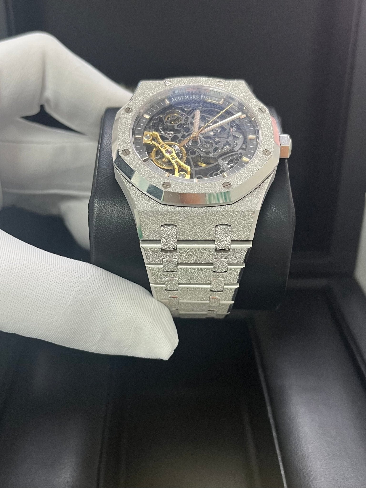 Audemars Piguet Royal Oak Double Balance Wheel Frosted Gold (Reference # 15407BC.GG.1224BC.01) - Image 10