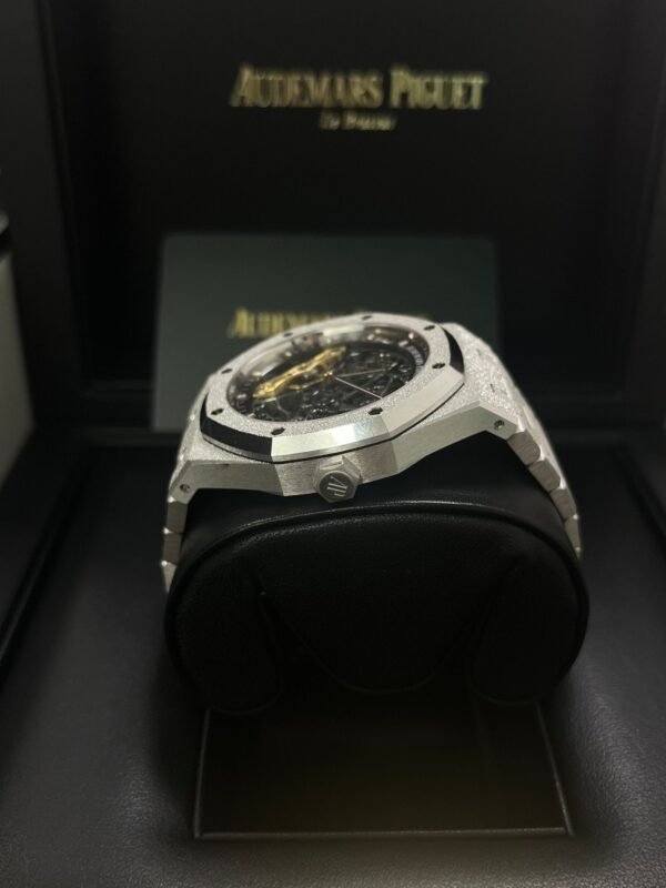audemars-piguet-royal-oak-double-balance-wheel-frosted-gold-reference-15407bcgg1224bc01-596869.jpg Audemars Piguet Royal Oak Double Balance Wheel Frosted Gold (Reference # 15407BC.GG.1224BC.01)