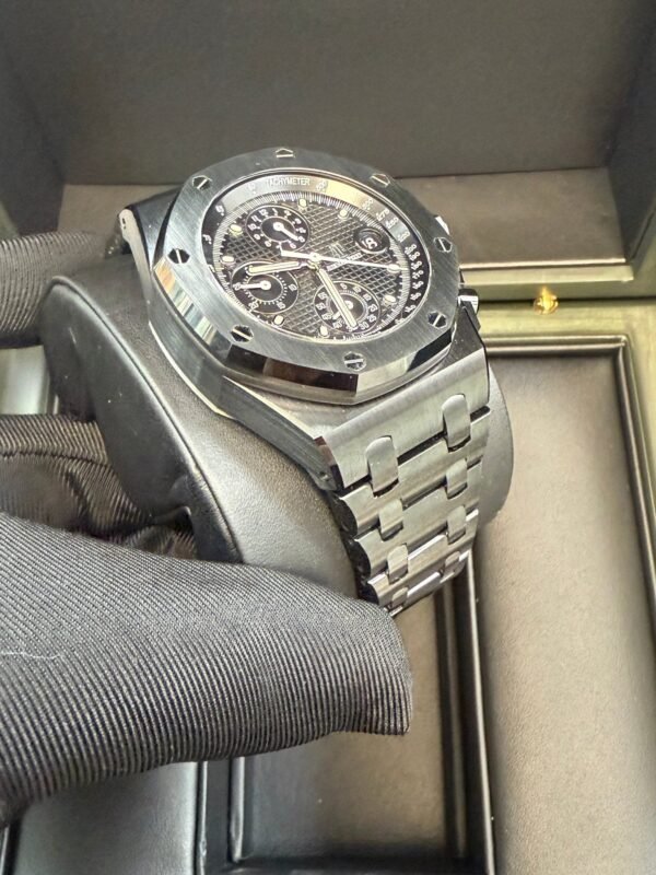 audemars-piguet-royal-oak-offshore-chronograph-selfwinding-chronograph-42mm-black-dial-ceramic-26238ceoo1300ce01-125094.jpg Audemars Piguet Royal Oak Offshore Chronograph Selfwinding Chronograph 42mm Black Dial Ceramic 26238CE.OO.1300CE.01