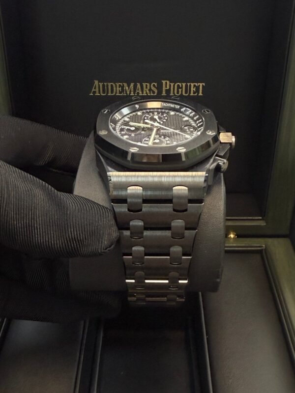 audemars-piguet-royal-oak-offshore-chronograph-selfwinding-chronograph-42mm-black-dial-ceramic-26238ceoo1300ce01-921940.jpg Audemars Piguet Royal Oak Offshore Chronograph Selfwinding Chronograph 42mm Black Dial Ceramic 26238CE.OO.1300CE.01