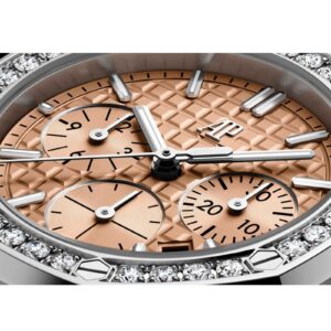 Audemars Piguet Royal Oak Offshore Lady 37mm OFFSHORE SELFWINDING CHRONOGRAPH 26231ST.ZZ.A178CA.01 Salmon Dial Steel