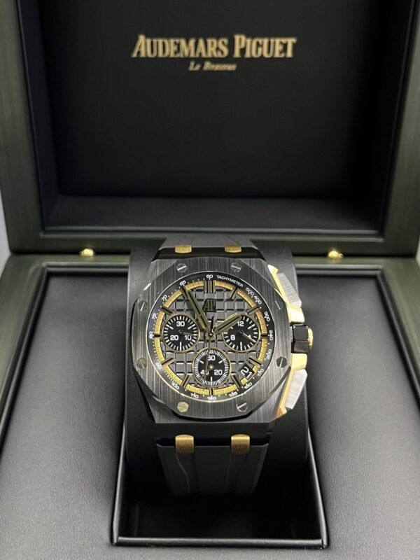 audemars-piguet-royal-oak-offshore-ref-26420ceooa127cr01-501358.jpg Audemars Piguet Royal Oak Offshore (Ref# 26420CE.OO.A127CR.01)