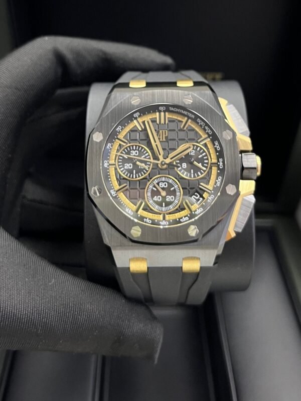 audemars-piguet-royal-oak-offshore-ref-26420ceooa127cr01-842341.jpg Audemars Piguet Royal Oak Offshore (Ref# 26420CE.OO.A127CR.01)