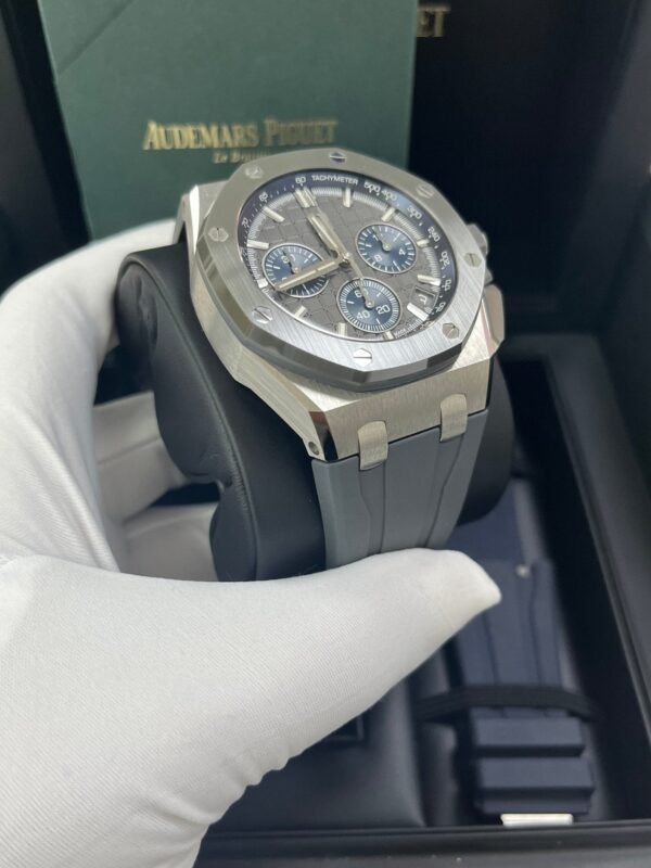 Audemars Piguet Royal Oak Offshore Selfwinding Chronograph (Ref# 26420IO.OO.A009CA.01)