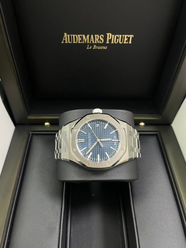 Audemars Piguet Royal Oak Selfwinding 37mm Stainless Steel Blue Dial 15550ST.OO.1356ST.06