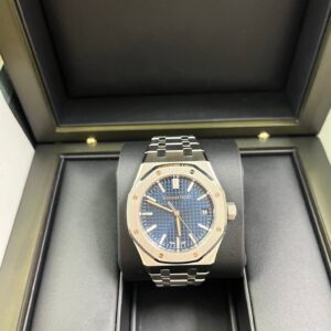 Audemars Piguet Royal Oak Selfwinding 37mm Stainless Steel Blue Dial 15550ST.OO.1356ST.06