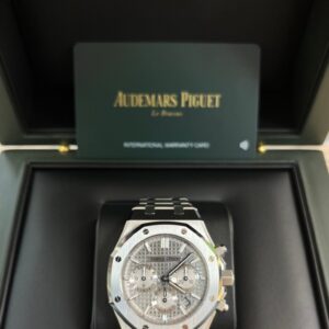 Audemars Piguet Royal Oak Selfwinding Chronograph (Ref# 26715ST.OO.1356ST.02)