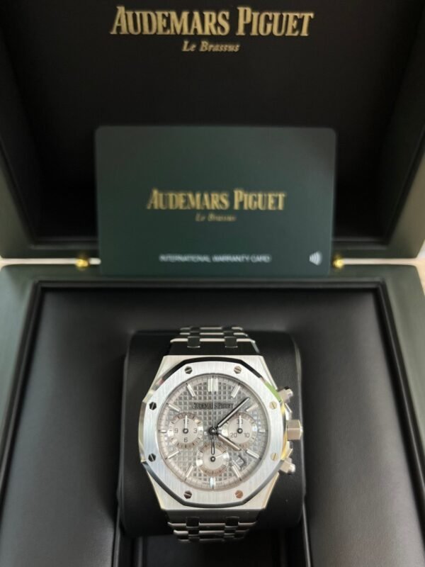 Audemars Piguet Royal Oak Selfwinding Chronograph (Ref# 26715ST.OO.1356ST.02)