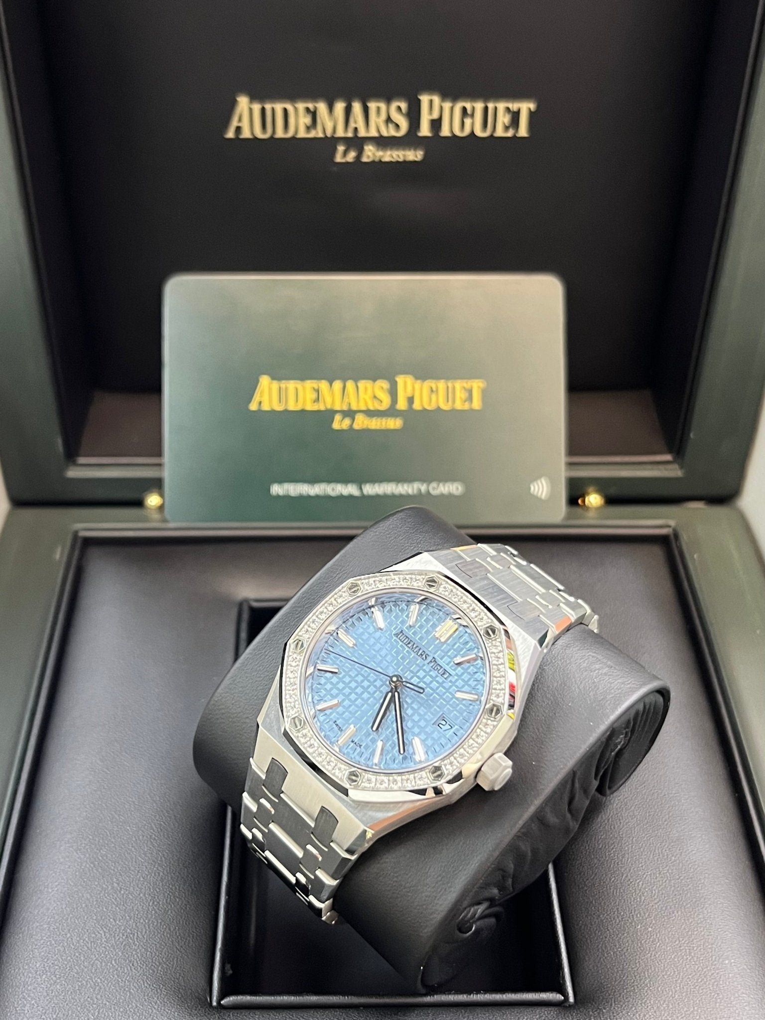 Audemars Piguet Royal Oak Selfwinding Ice Blue Dial 77451ST.ZZ.1361ST.03 - Image 8