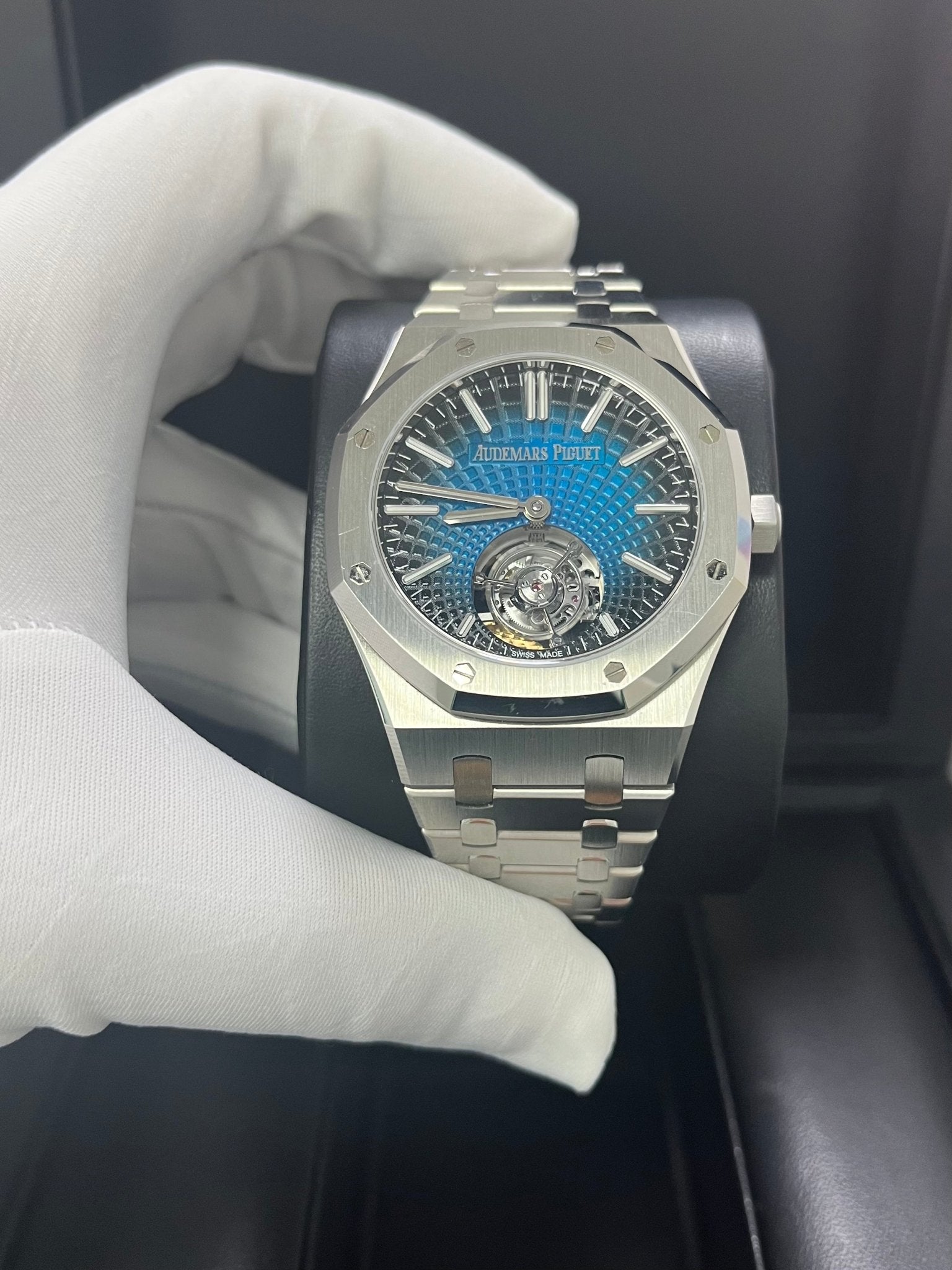 Audemars Piguet Royal Oak Tourbillon Selfwinding Flying Tourbillon "Premier" Limited Edition of 10 26530ST.OO.1220ST.99 - Image 6