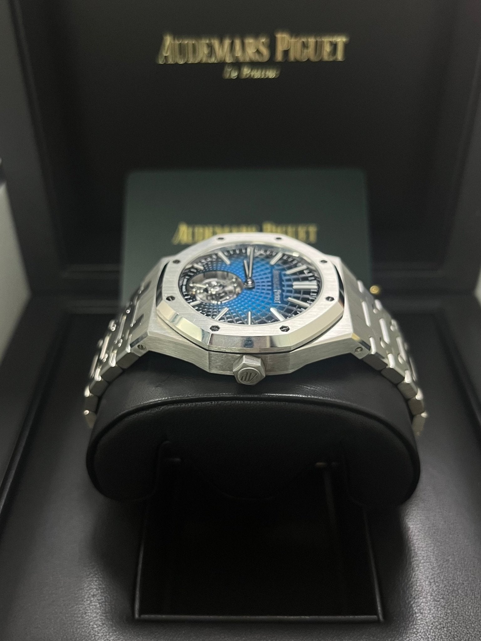 Audemars Piguet Royal Oak Tourbillon Selfwinding Flying Tourbillon "Premier" Limited Edition of 10 26530ST.OO.1220ST.99 - Image 5
