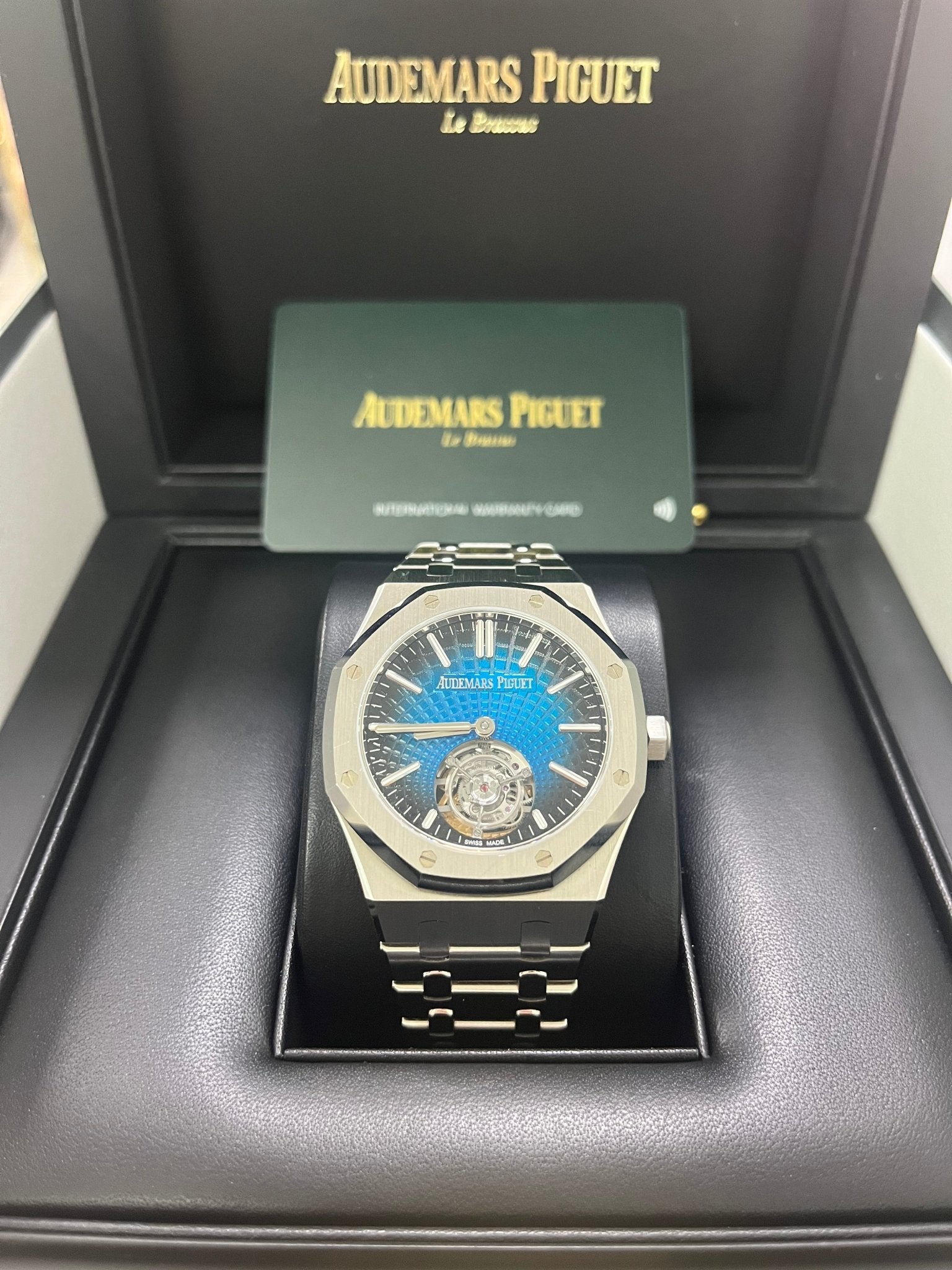 Audemars Piguet Royal Oak Tourbillon Selfwinding Flying Tourbillon "Premier" Limited Edition of 10 26530ST.OO.1220ST.99 - Image 2