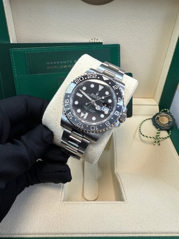 GMT-Master II Black Grey Bezel Oyster Bracelet "Bruce Wayne" 126710GRNR