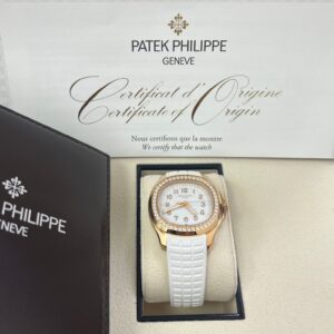 Patek Philippe Aquanaut Ladies White Dial Rose Gold Aquanaut Luce Travel 5269/200R