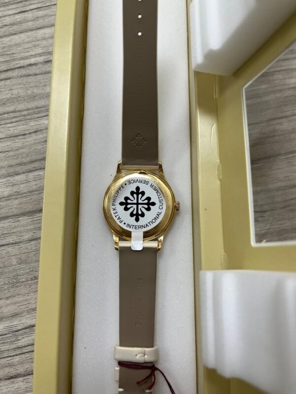 patek-philippe-calatrava-rose-gold-cream-dial-4897r-010-watch-only-565216.jpg Patek Philippe Calatrava Rose Gold Cream Dial 4897R-010 Watch Only