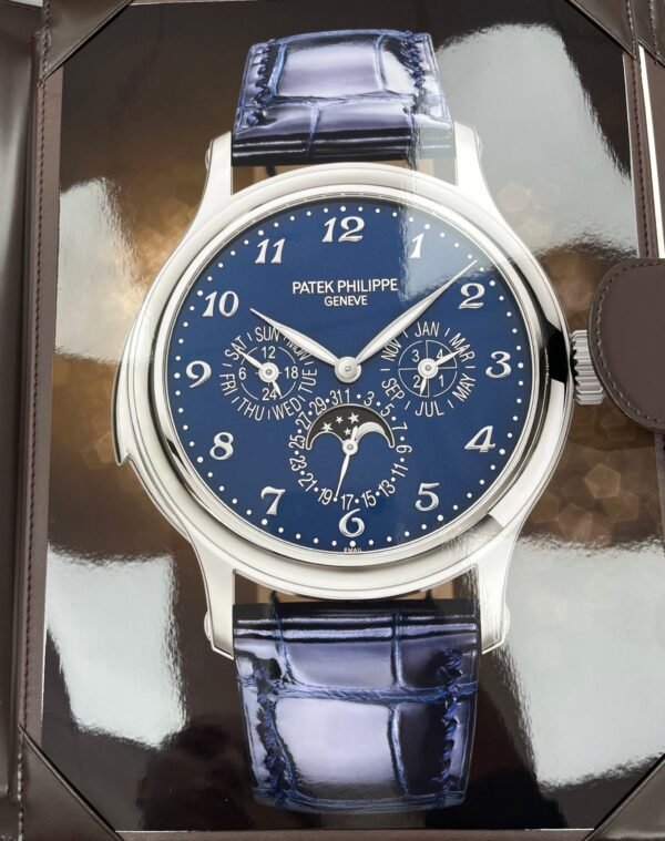 patek-philippe-minute-repeater-perpetual-calendar-grande-complication-white-gold-blue-dial-5374g-001-606428.jpg Patek Philippe Minute Repeater Perpetual Calendar Grande Complication White Gold Blue Dial 5374G-001