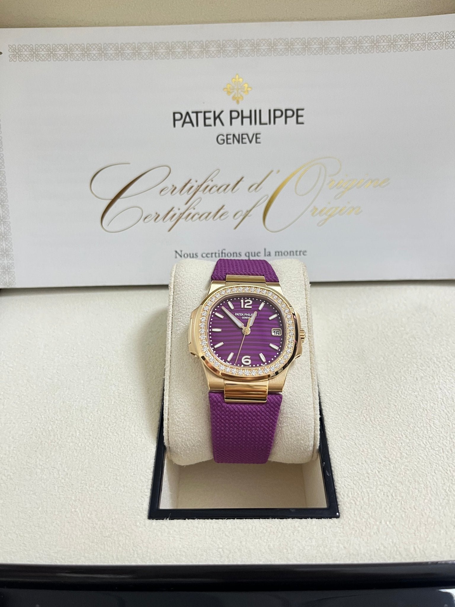 Patek Philippe Nautilus 32mm Diamond Bezel Rose Gold Purple Wave Dial 7010R-013 - Image 6