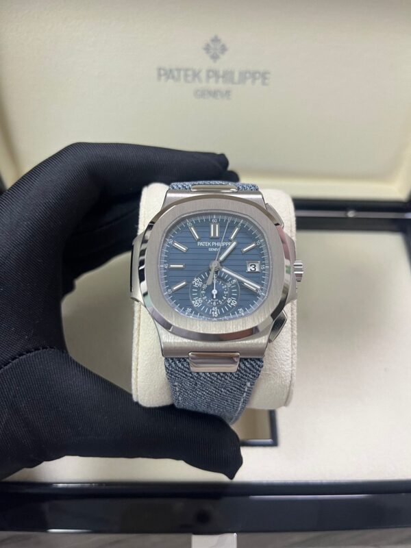 patek-philippe-nautilus-flyback-chronograph-white-gold-blue-gray-dial-598060g-491020.jpg Patek Philippe Nautilus Flyback Chronograph White Gold Blue-Gray Dial 5980/60G