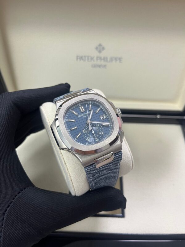 patek-philippe-nautilus-flyback-chronograph-white-gold-blue-gray-dial-598060g-794676.jpg Patek Philippe Nautilus Flyback Chronograph White Gold Blue-Gray Dial 5980/60G