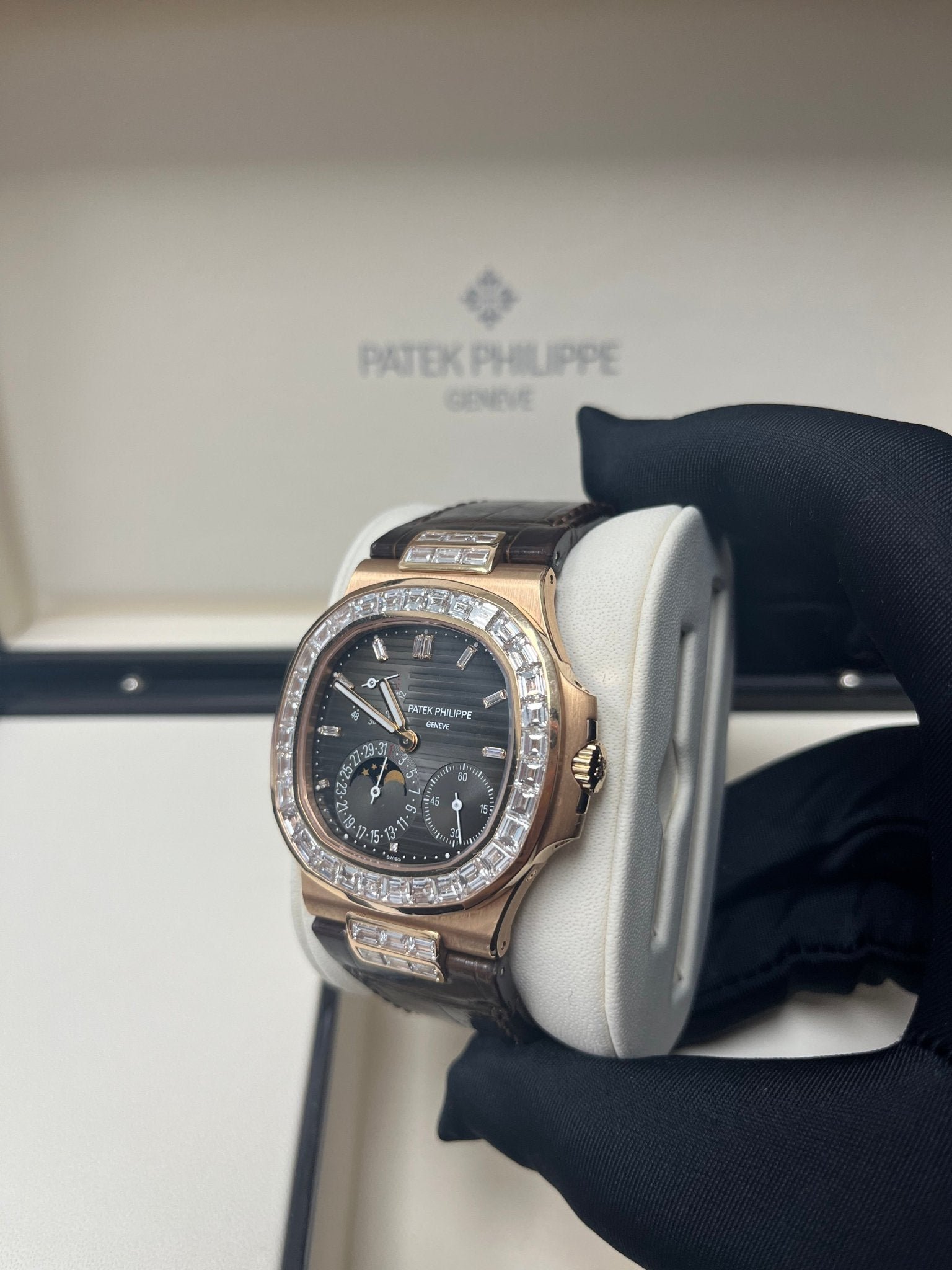 Patek Philippe Nautilus Rose Gold Diamond Bezel & Moon Phase Brown Dial 5724R 001 - Image 10