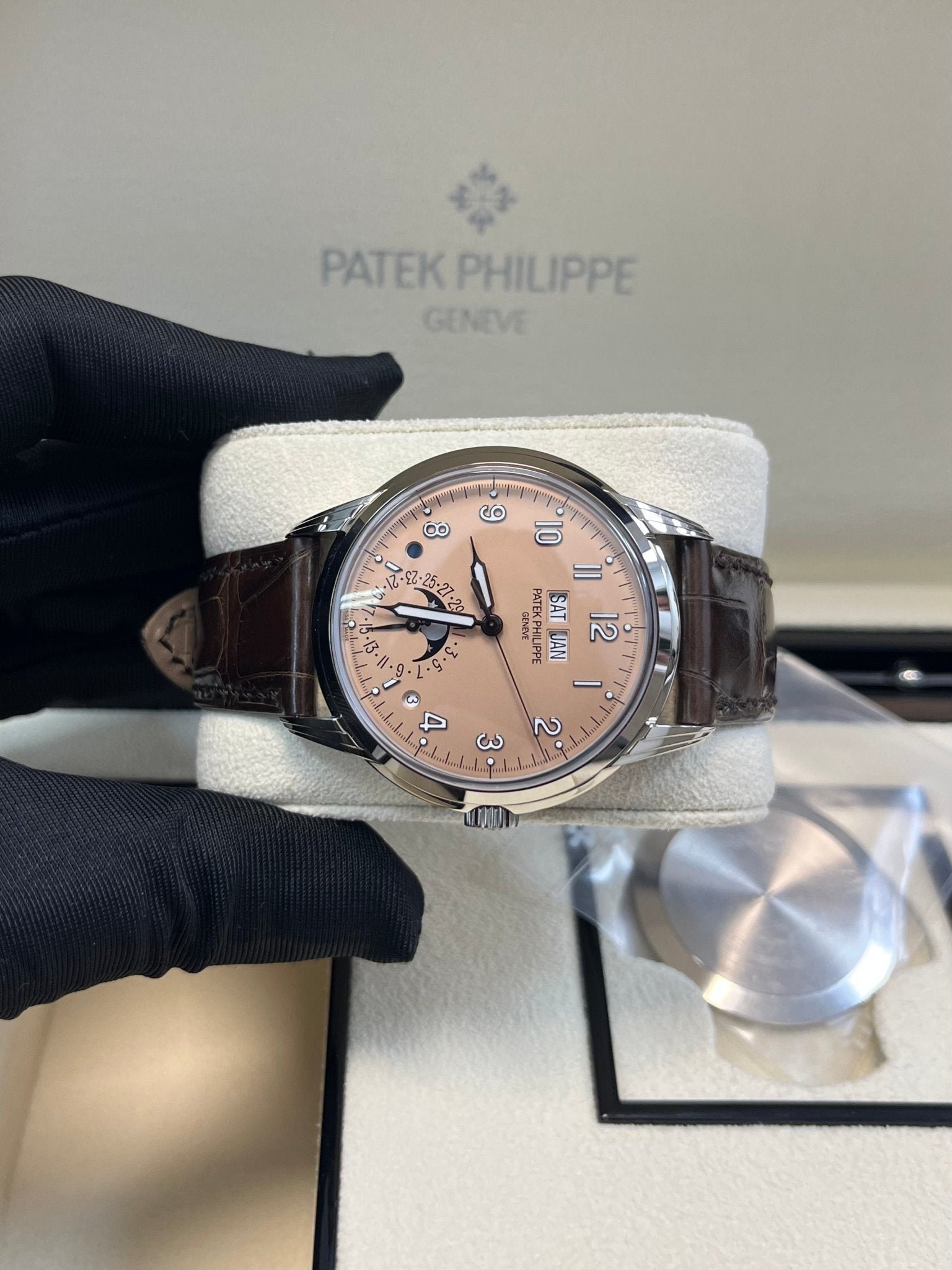Patek Philippe Perpetual Calendar Grand Complications Salmon Dial Perpetual Calendar (Reference # 5320G) - Image 13