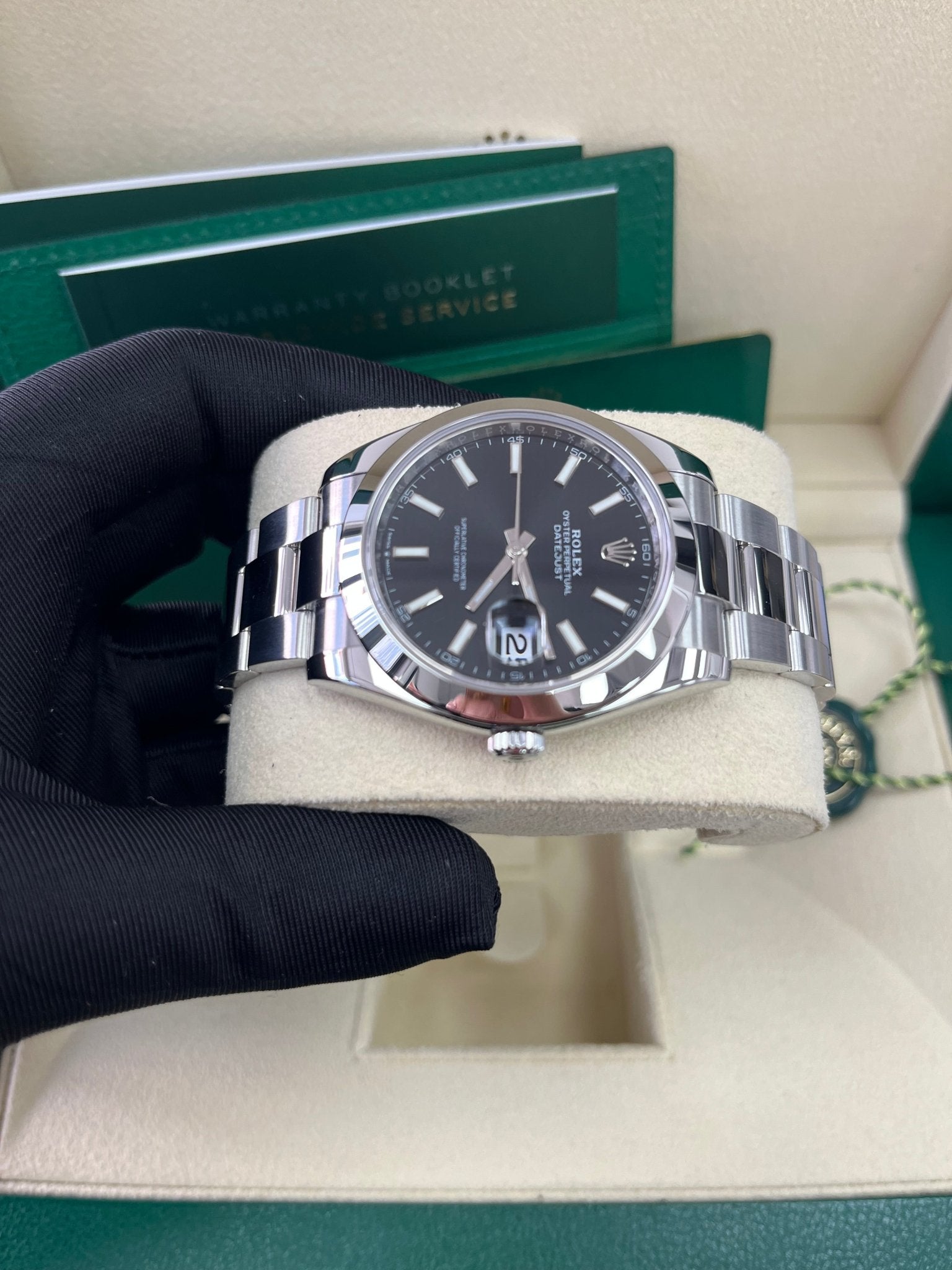 Rolex Datejust 41 Stainless Steel & White Gold - Black Index Dial - Smooth Bezel (Ref# 126300) - Image 9
