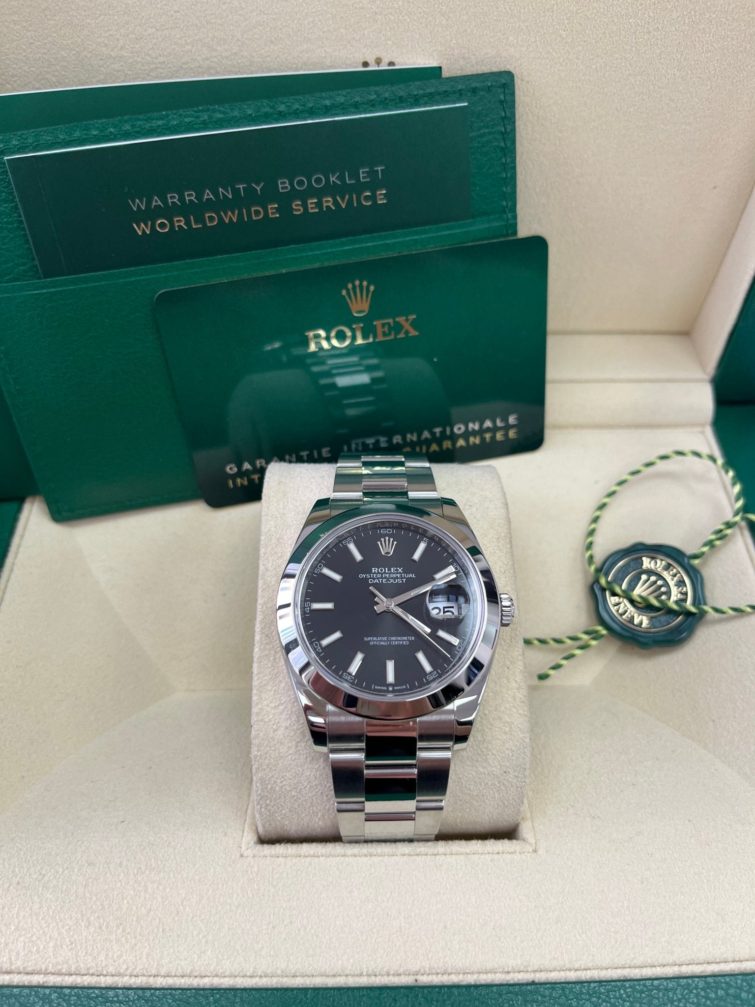 Rolex Datejust 41 Stainless Steel & White Gold - Black Index Dial - Smooth Bezel (Ref# 126300) - Image 3