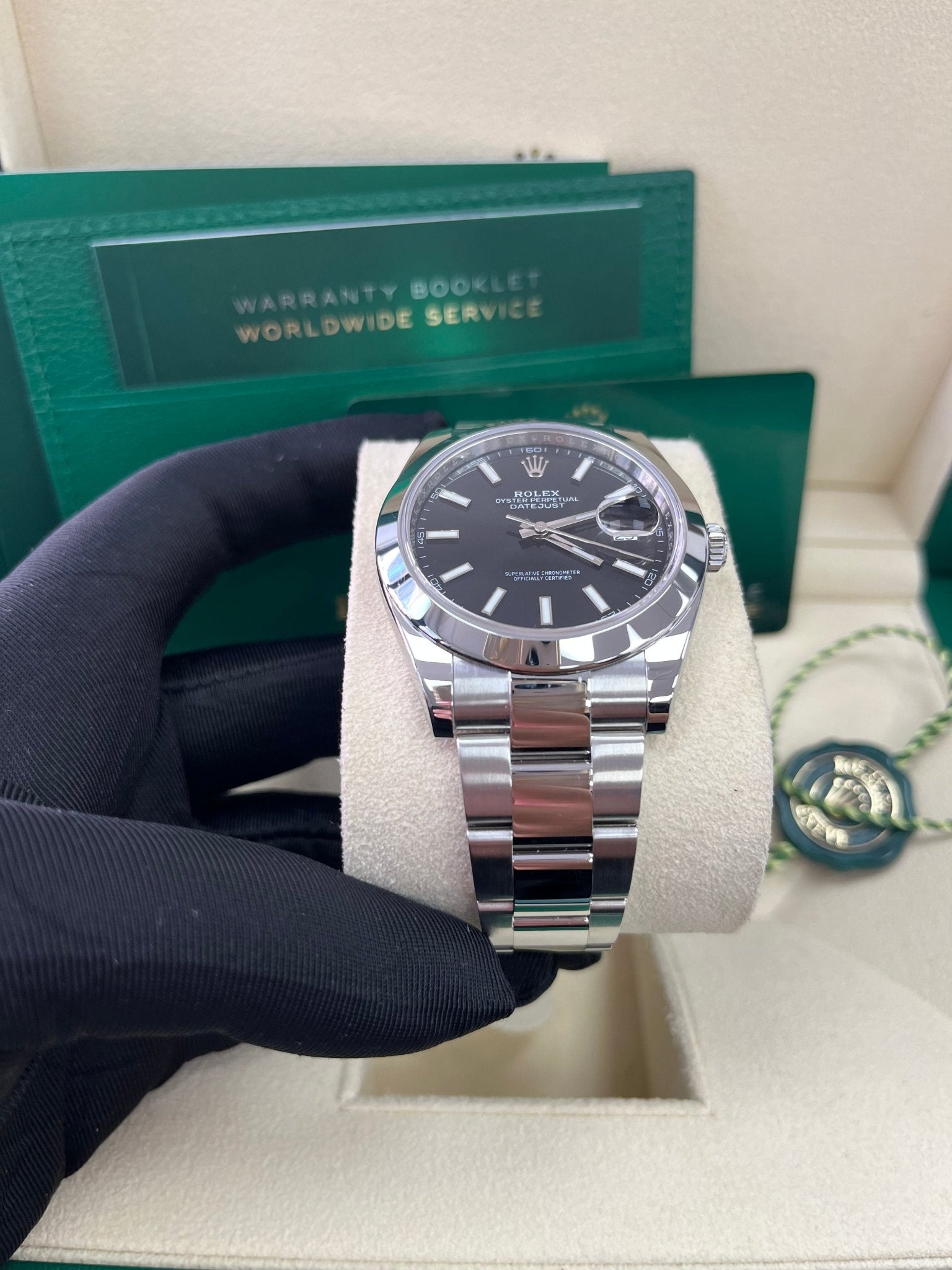 Rolex Datejust 41 Stainless Steel & White Gold - Black Index Dial - Smooth Bezel (Ref# 126300) - Image 6