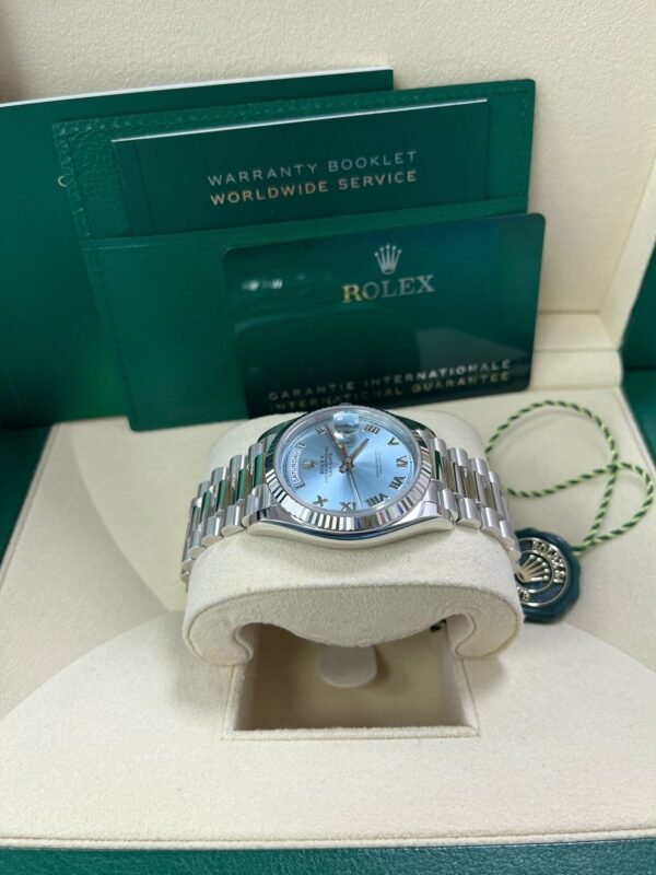rolex-day-date-36-platinum-ice-blue-roman-dial-president-bracelet-128236-722681.jpg Rolex Day-Date 36 Platinum Ice Blue Roman Dial President Bracelet 128236