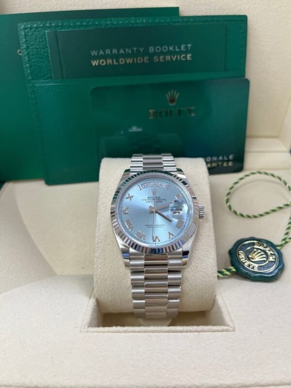 rolex-day-date-36-platinum-ice-blue-roman-dial-president-bracelet-128236-755380.jpg Rolex Day-Date 36 Platinum Ice Blue Roman Dial President Bracelet 128236