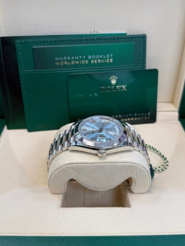 Rolex Day-Date 40 Platinum/ Ice-blue dial /President bracelet (Ref # 228206)