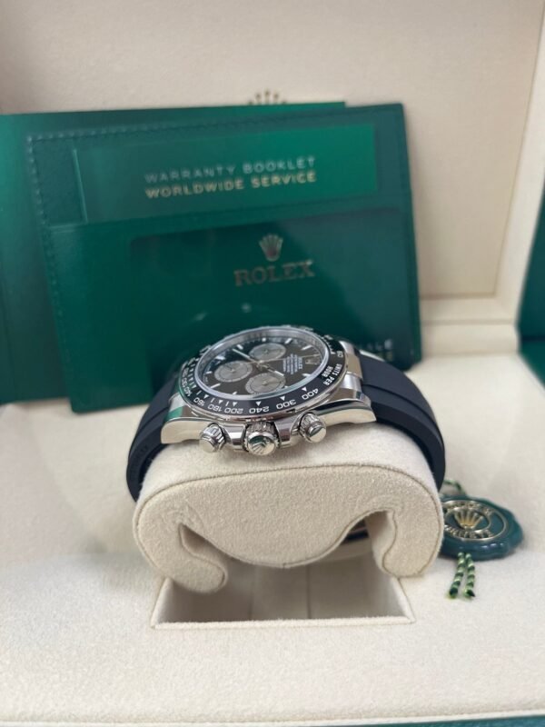 rolex-daytona-white-gold-cosmograph-daytona-black-bezel-black-and-steel-index-dial-126519ln-673662.jpg Rolex Daytona White Gold Cosmograph Daytona Black Bezel - Black And Steel Index Dial 126519LN