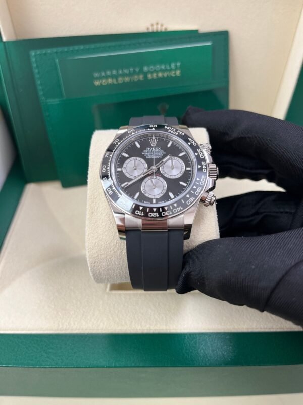 rolex-daytona-white-gold-cosmograph-daytona-black-bezel-black-and-steel-index-dial-126519ln-926579.jpg Rolex Daytona White Gold Cosmograph Daytona Black Bezel - Black And Steel Index Dial 126519LN