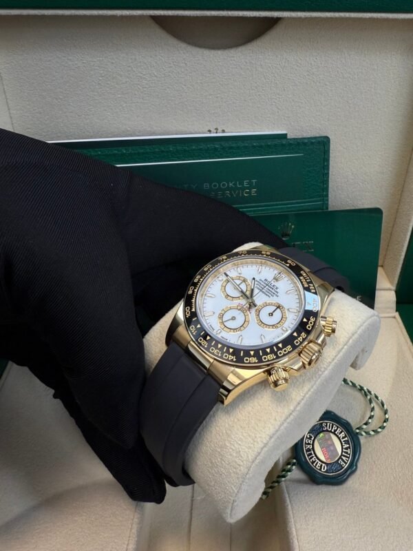 rolex-daytona-yellow-gold-black-cerachrom-bezel-white-index-dial-oysterflex-strap-126518ln-485459.jpg Rolex Daytona Yellow Gold Black Cerachrom Bezel White Index Dial Oysterflex Strap 126518ln
