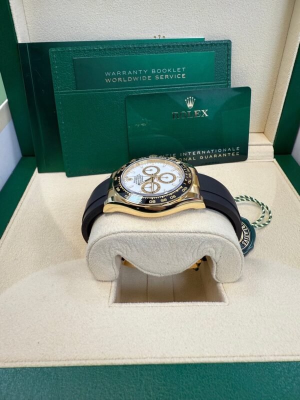 rolex-daytona-yellow-gold-black-cerachrom-bezel-white-index-dial-oysterflex-strap-126518ln-954831.jpg Rolex Daytona Yellow Gold Black Cerachrom Bezel White Index Dial Oysterflex Strap 126518ln