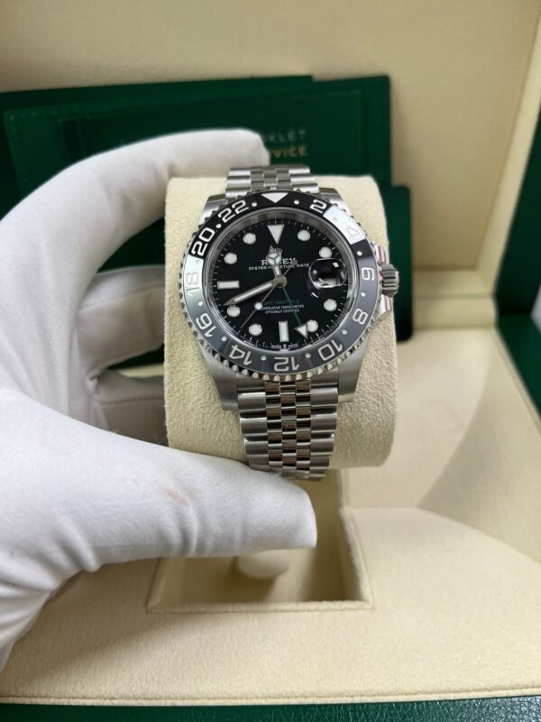 rolex-gmt-master-ii-black-grey-bezel-jubilee-bracelet-126710grnr-110296.jpg Rolex GMT-Master II Black Grey Bezel Jubilee Bracelet 126710GRNR