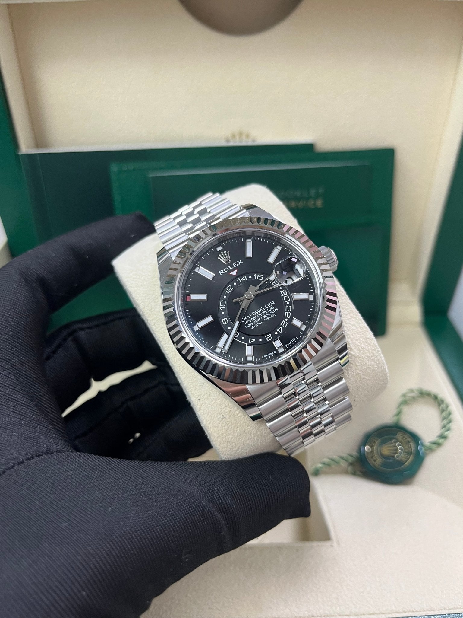 Rolex Sky-Dweller Fluted Bezel Black Index Dial Jubilee Bracelet 336934 - Image 7