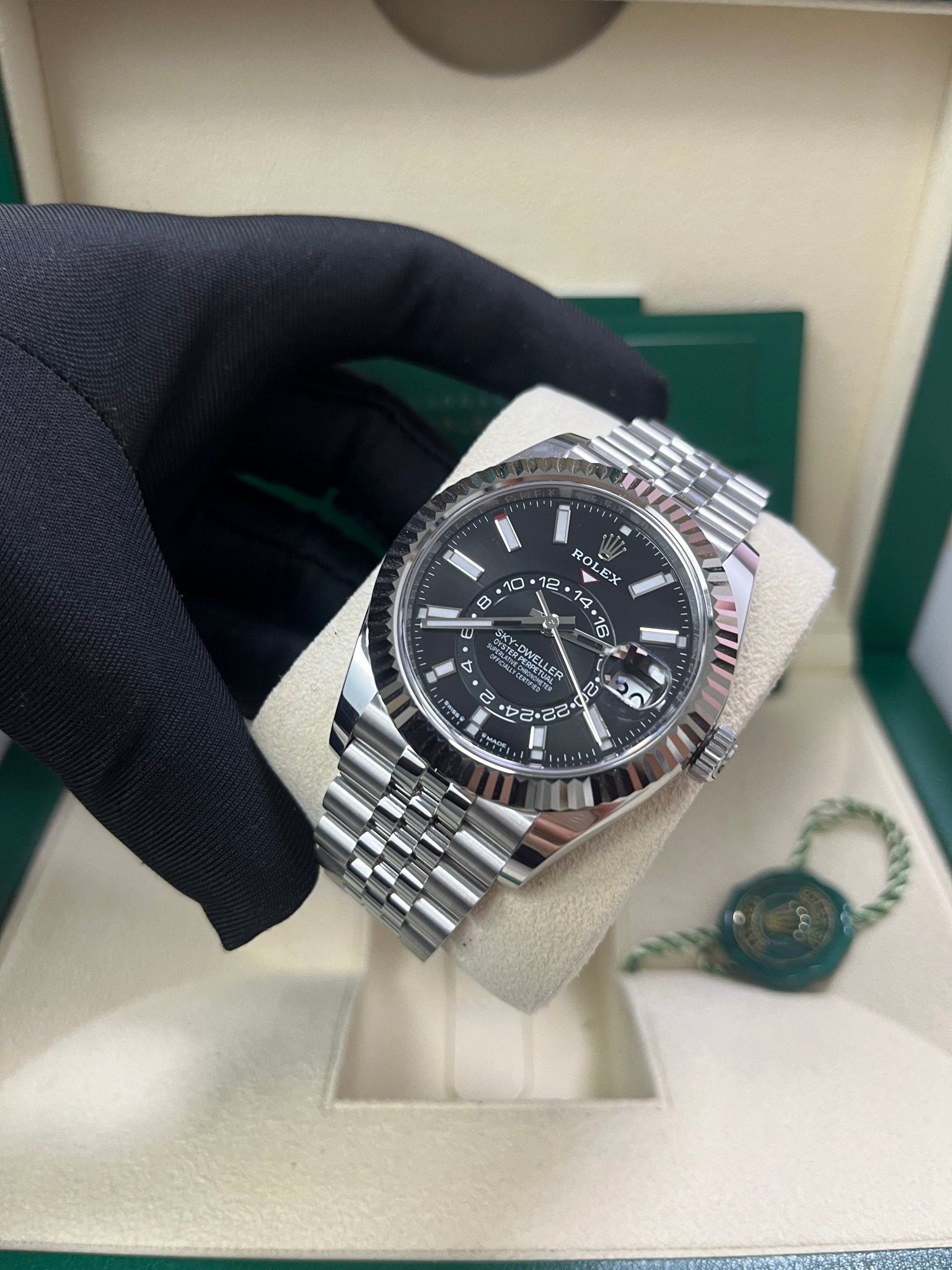 Rolex Sky-Dweller Fluted Bezel Black Index Dial Jubilee Bracelet 336934 - Image 12