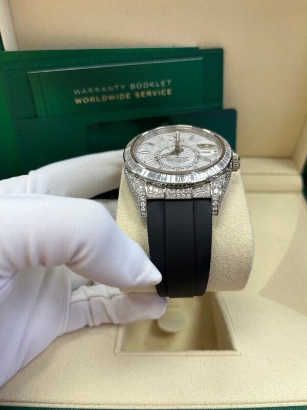 rolex-sky-dweller-meteorite-diamonds-baguette-dial-factory-diamonds-336259tbr-568347.jpg Rolex Sky-Dweller Meteorite Diamonds Baguette Dial Factory Diamonds 336259TBR