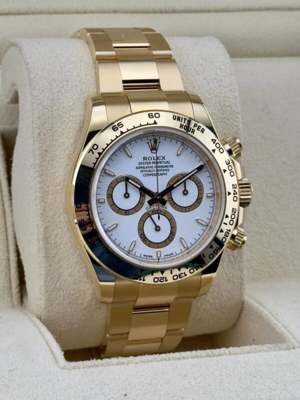 rolex-yellow-gold-white-index-dial-daytona-oyster-bracelet-126508-456263.jpg Rolex Yellow Gold White Index Dial Daytona Oyster Bracelet 126508